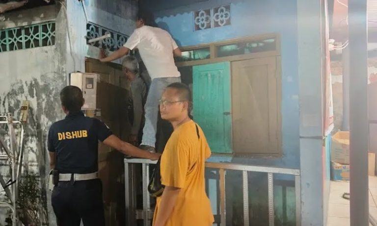 TELAH DI TEMUKAN MAYAT MEMBUSUK DI SARIREJO SEMARANG