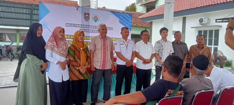 ACARA MUSDESSUS DALAM PEMBENTUKAN AD-ART KOPERASI MERAH PUTIH DESA KUWIRAN BERJALAN MERIAH