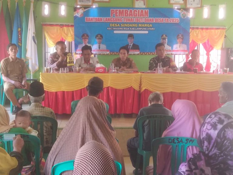 Desa Sindang Marga Telah Melakukan BLT-DD Tahap II,Disaksikan Aparatur Kecamatan Tanjung Raja Dan Masyarakat Kabupaten Lampung Utara