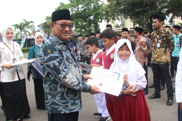*Hari Jadi ke-68 Perumda Air Minum Tirta Giri Nata, Pj Sekda: Bukan Sekadar Urus Pipa, Tapi Misi Kemanusiaan*