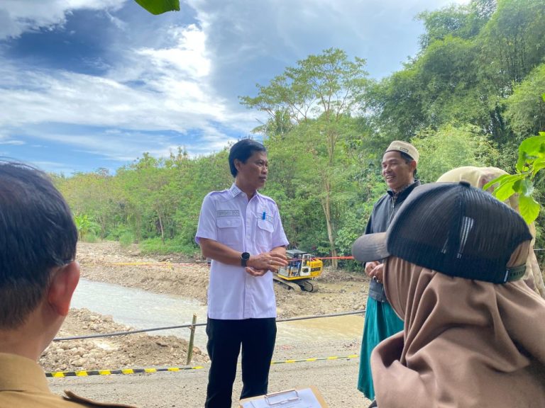 *Akses Vital Warga, Perbaikan Jembatan Lebakngok Dikebut di Tengah Medan Terjal*