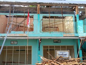 Foto: revitalisasi kelas SLB Beringin Bhakti. 