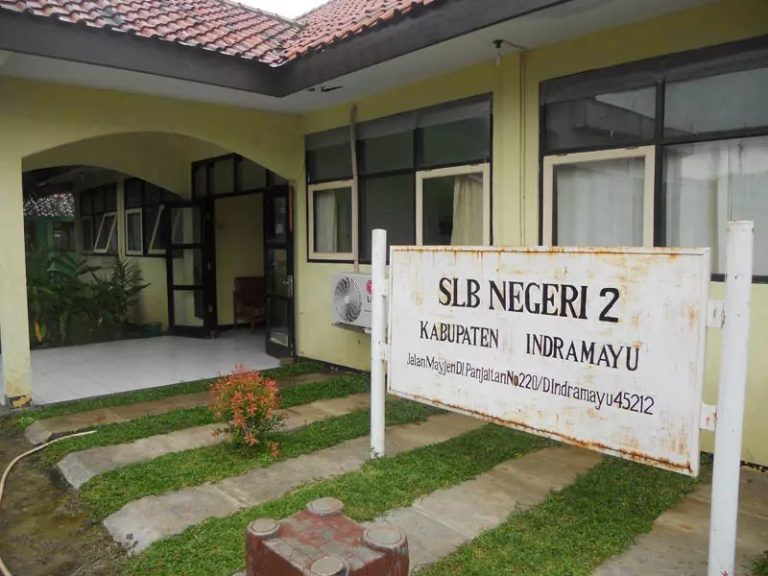 *Aktivis Anti korupsi akan melaporkan Proyek Revitalisasi SLBN 2 Indramayu Tahun 2026*